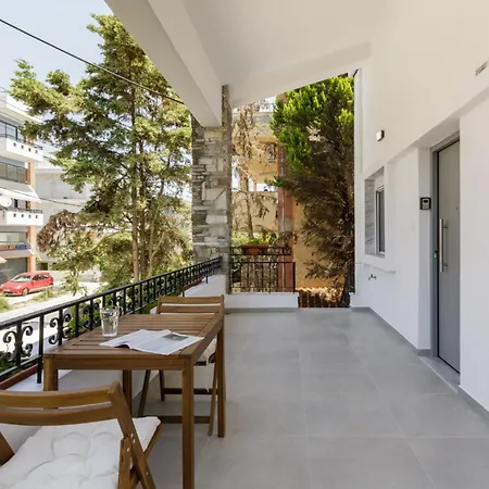 Glow Apartments, In 3* Peraía
